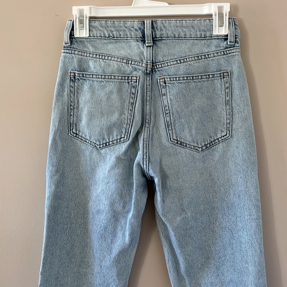 Womens’ H&M Faded Jeans Size 2 - Picture 4 of 7